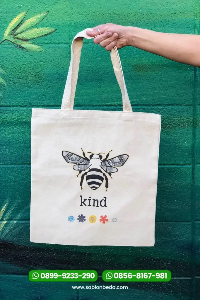 jasa sablon tote bag terdekat di bekasi - jakarta, pengerjaan cepat, kualitas terbaik, harga murah, bisa satuan, logo teks tulisan foto warna bahan canvas dll